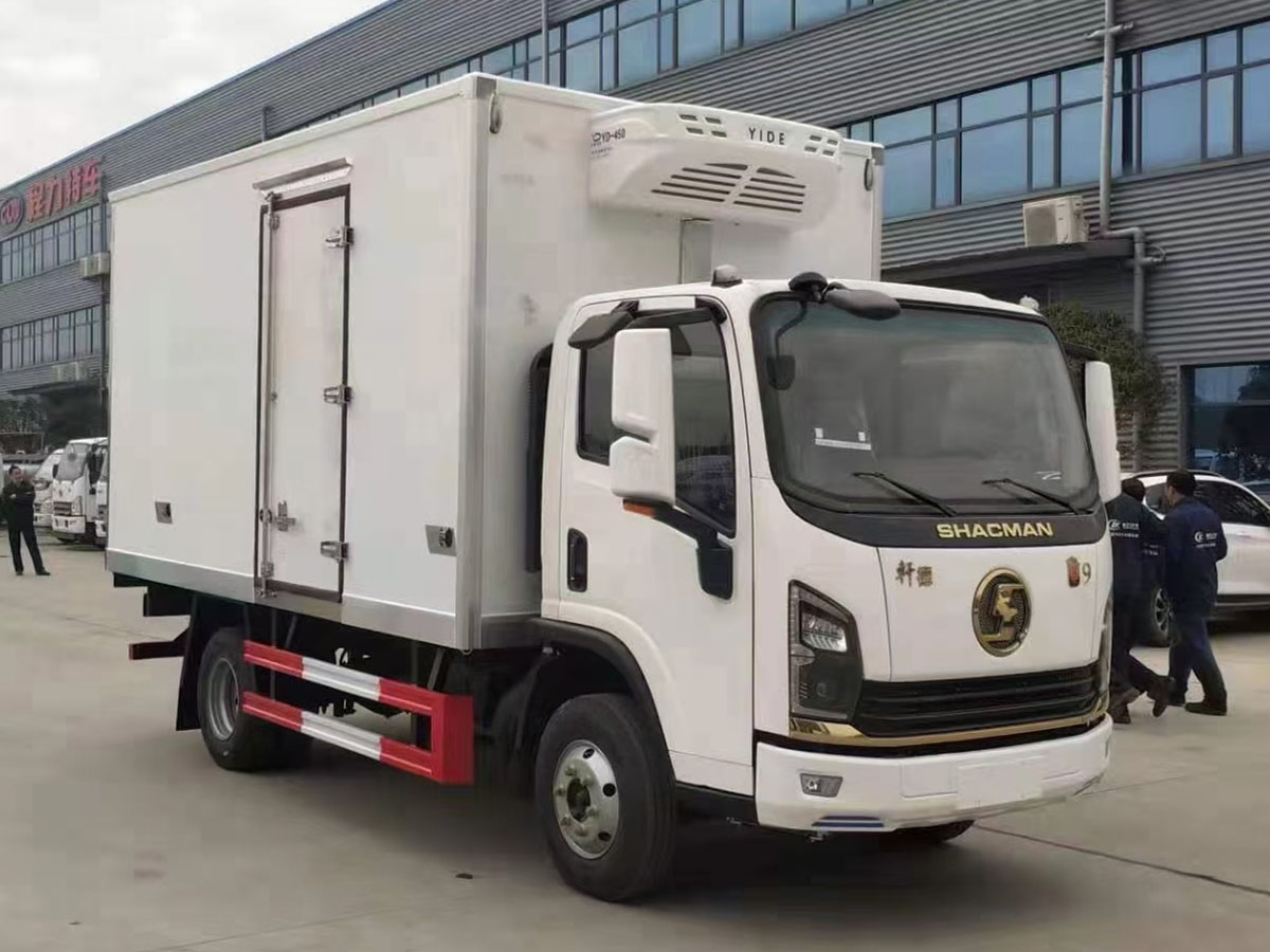 陜汽軒德冷藏車(chē)（4.2米）